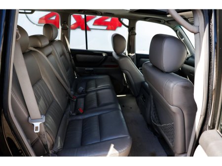 2005 Toyota Landcruiser - thumbnail 8