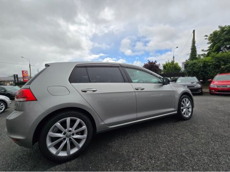 2016 Volkswagen Golf ( 162 REG ) 1.4 HIGHLINE EDITION ALCANTARA SEATS PRIVACY GLASS REVERSING CAMERA - SIMI DEALER - LOW ROAD TAX BAND €16,450 thumbnail