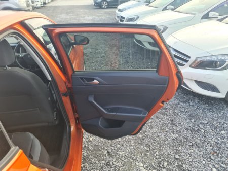 2018 Volkswagen Polo 1.0 TSI Polo Automatic (8713) €13,995 thumbnail