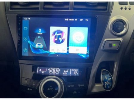 2013 Toyota Prius  €11,990 thumbnail