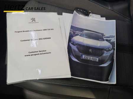 2023 Peugeot 2008 - thumbnail 26