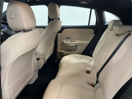 2023 Mercedes-Benz GLA Class - thumbnail 4