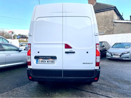 2023 Renault Master MM35 BUSINESS+ 2.3 BLUE DCI 135BHP MWB €18,000 thumbnail