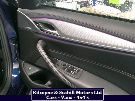 2019 BMW 5 Series - thumbnail 22