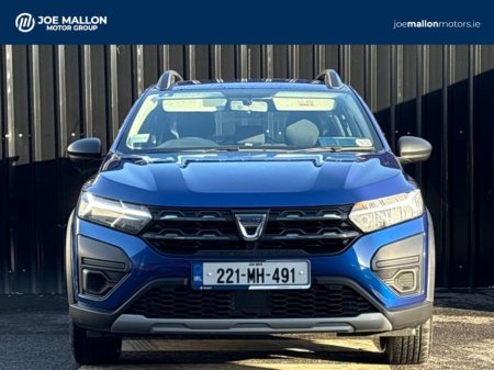 2022 Dacia Sandero Stepway TCe 100 LPG STEPWAY Essential €14,950 thumbnail