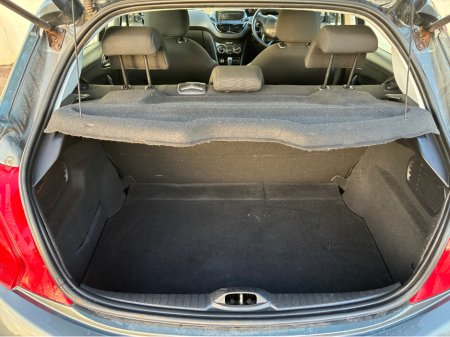 2013 Peugeot 208 - thumbnail 22