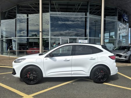 2023 Ford Kuga ST-LINE X 2.5L 225PS BLACK EDITION AUTO €38,650
