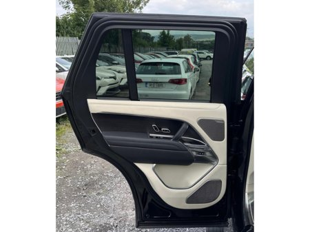 2024 Land Rover Range Rover - thumbnail 12