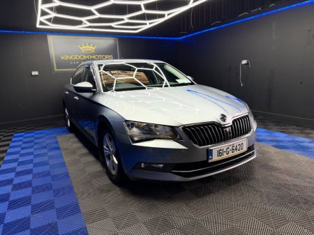 2016 Skoda Superb - thumbnail 3