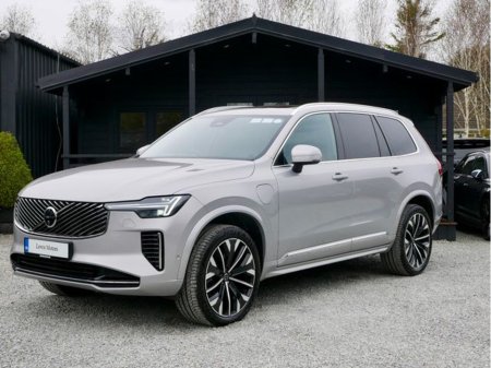 2025 Volvo XC90 - thumbnail 3