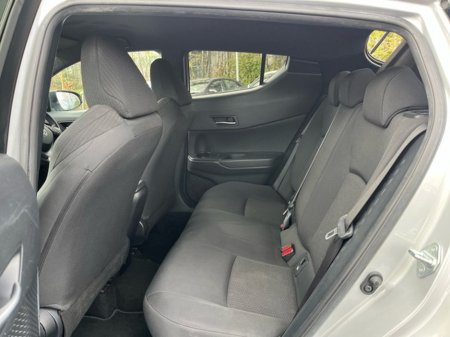 2018 Toyota C-HR - thumbnail 7