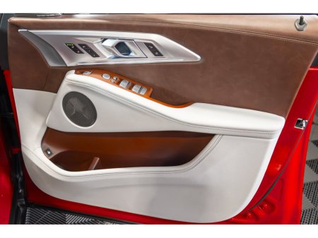 2024 BMW XM 50e €109,950 thumbnail