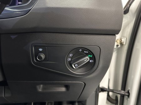 2019 Volkswagen Tiguan - thumbnail 24