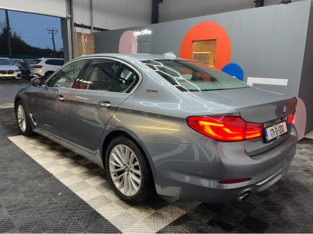 2017 BMW 5 Series €22950! 2017 BMW 530E LUXURY iPERFORMANCE 2.0 AUTOMATIC / CRUISE CONTROL / 360° PARKING CAMERA / ELECTRIC HEATED SEATS €22,950 thumbnail