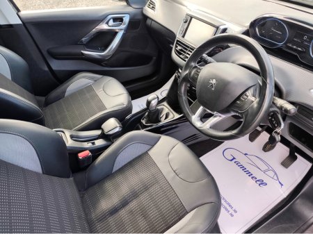 2017 Peugeot 2008 - photo 7
