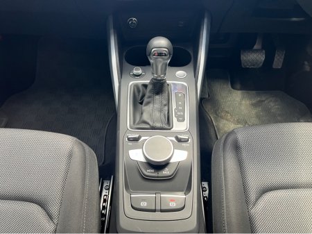 2021 Audi Q2 - thumbnail 18
