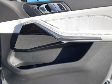 2026 BMW X5 - thumbnail 22