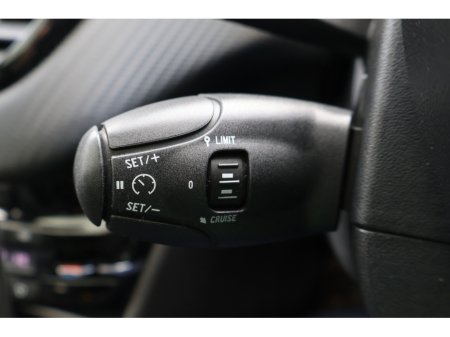 2015 Peugeot 2008 ALLURE Low Mileage Huge Spec €9,495 thumbnail