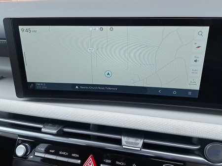 2025 Hyundai Tucson Platinum Automatic Plug in Hybrid with panomaric sunroof. €47,450 thumbnail