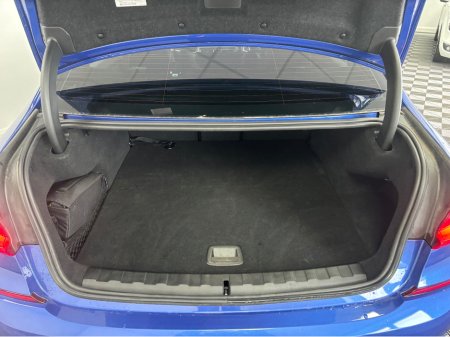 2020 BMW 3 Series - thumbnail 14