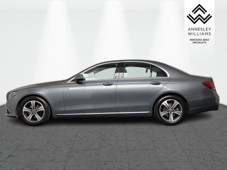 2019 Mercedes-Benz E Class - thumbnail 5