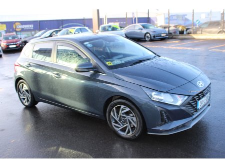 2024 Hyundai i20 i20 Deluxe Plus €22,950 thumbnail