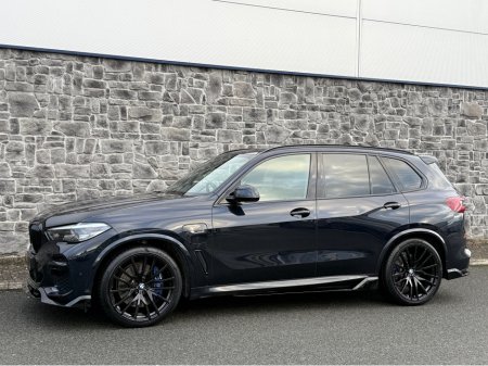 2022 BMW X5 M SPORT M PERF G05 X-DRIVE 5DR A €58,950 thumbnail