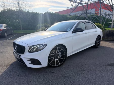 2016 Mercedes-Benz E Class - thumbnail 2