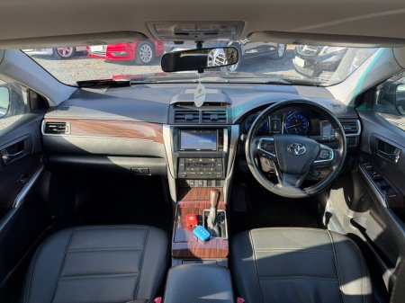 2016 Toyota Camry - thumbnail 16