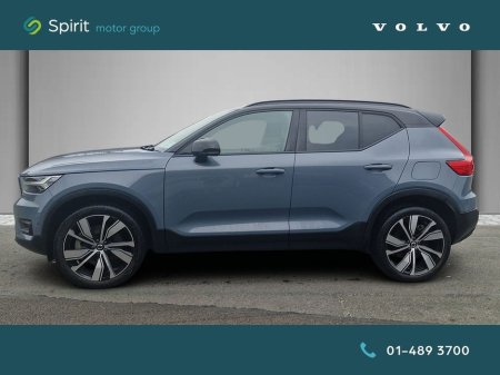 2022 Volvo XC40 - thumbnail 6