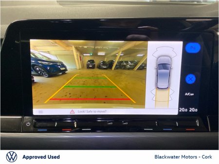 2020 Volkswagen Golf STYLE 1.5 TSI MHEV AUTOMATIC 150BHP €24,995 thumbnail