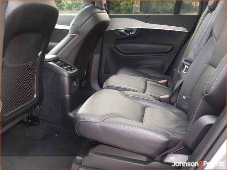 2025 Volvo XC90 T8 455bhp PHEV AWD Plus Dark (Three Year Volvo Selekt Warranty + Two Year Volvo Service Plan) €91,900 thumbnail