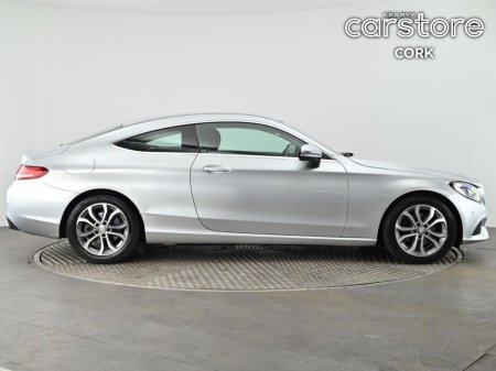 2016 Mercedes-Benz C Class - thumbnail 2