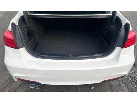 2016 BMW 3 Series 330E M Sport 2.0L  Automatic Plug-in Hybrid (5633) €18,495 thumbnail