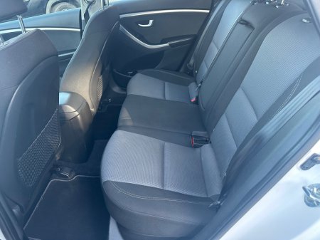 2016 Hyundai i30 1.6 Diesel Deluxe €13,950 thumbnail