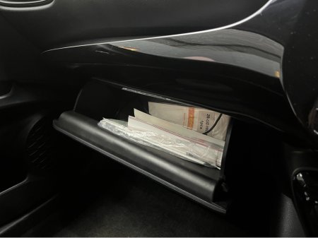 2022 Toyota Prius - thumbnail 17