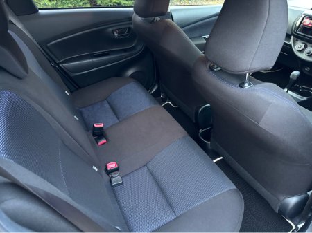 2016 Toyota Vitz NSP130 161 D 71172 €8,950 thumbnail