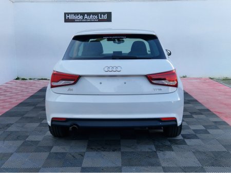 2015 Audi A1 - thumbnail 8