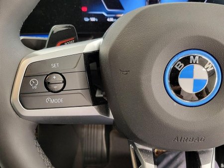 2025 BMW iX2 - thumbnail 17