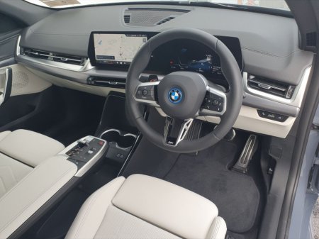 2026 BMW iX2 - thumbnail 6