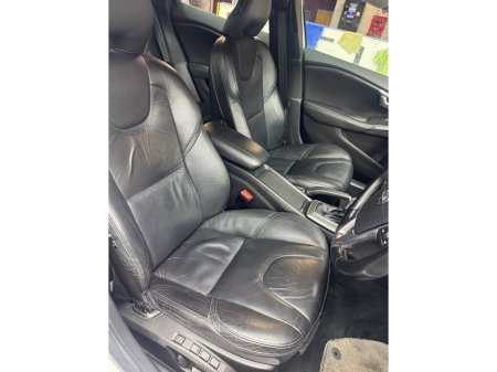 2013 Volvo V40 1.6 T4 180PS R-DESIGN POWERSHIFT DCT €10,950 thumbnail