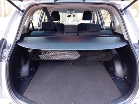 2017 Toyota Rav4 - thumbnail 16