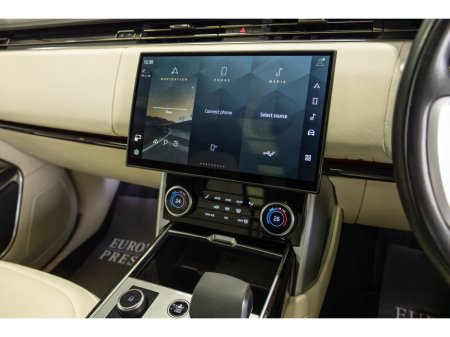 2023 Land Rover Range Rover - thumbnail 18