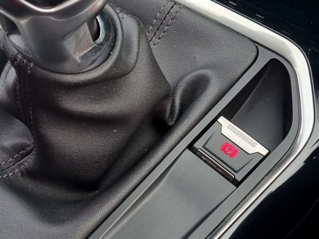 2019 Peugeot 3008 - thumbnail 25