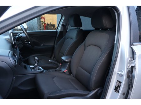 2018 Hyundai i30 FASTBACK 5DR Low Mileage Huge Spec! €14,495 thumbnail