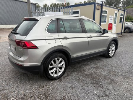 2016 Volkswagen Tiguan 2.0 TDI 150HP BMT Highline €17,995 thumbnail