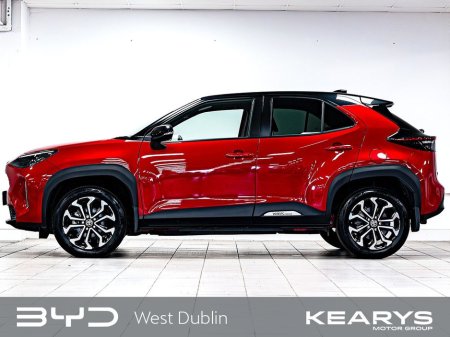 2022 Toyota Yaris Cross - thumbnail 5