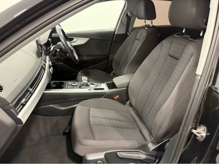 2019 Audi A4 SE 35 TDI S-A €21,900 thumbnail