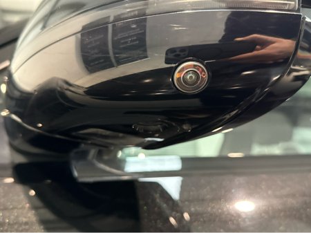 2023 Land Rover Range Rover Sport P440e Dynamic SE thumbnail