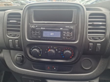 2021 Renault Trafic LL30 Energy DCI 120 Business*QUALITY ASSURED USED CARS*SIMI APPROVED*GREAT RATE FINANCE AVAILABLE*WELCOME TO DAVID QUIGLEY AUTOS* €14,950 thumbnail